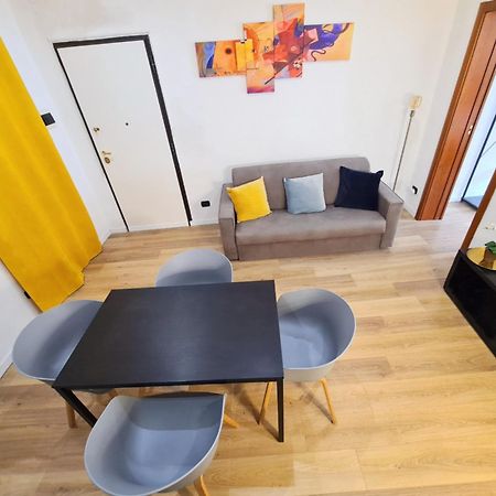 Appartamento Luxury Flat In Center By The Sea Bari Esterno foto